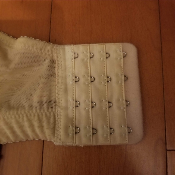 NWOT art nouvea multi-way push up bustier bra - Picture 3 of 5